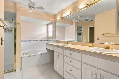 2740 Bay Lagoon Way, Tavares, FL 32778 - Photo 15