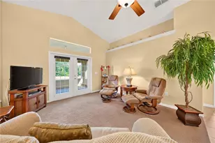 90 Golfview Cir, Umatilla, FL 32784 - Photo 17