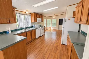 3657 E Flint Ln, Inverness, FL 34452 - Photo 7