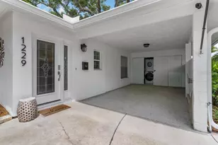 1229 Moonmist Cir, Sarasota, FL 34242 - Photo 51