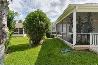 2105 Suarez Court, The Villages, FL 32159 - Photo 13