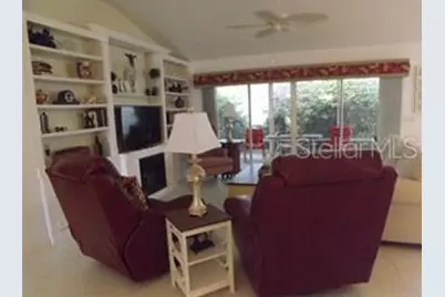 965 Talapia Loop, The Villages, FL 32162 - Photo 5