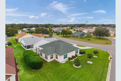 3067 Southern Trace, The Villages, FL 32162 - Photo 11