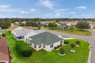 3067 Southern Trace, The Villages, FL 32162 - Photo 9