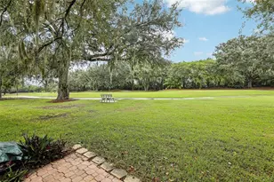460 Loma Paseo Dr, The Villages, FL 32159 - Photo 11