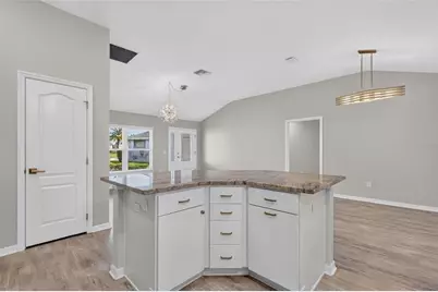 3254 Zipperer Way, The Villages, FL 32163 - Photo 7