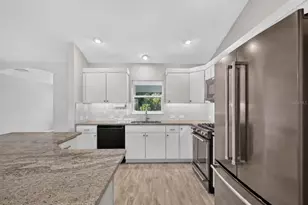 3254 Zipperer Wy, The Villages, FL 32163 - Photo 5
