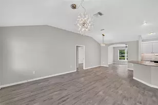 3254 Zipperer Wy, The Villages, FL 32163 - Photo 17