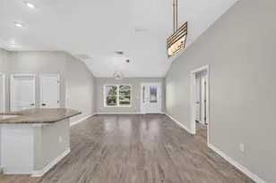 3254 Zipperer Wy, The Villages, FL 32163 - Photo 15