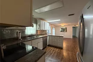 17 N Bobwhite Rd, Wildwood, FL 34785 - Photo 5
