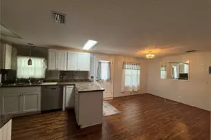 17 N Bobwhite Rd, Wildwood, FL 34785 - Photo 3