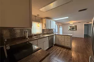 17 N Bobwhite Rd, Wildwood, FL 34785 - Photo 7