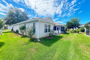 3209 Hampton Ln, The Villages, FL 32162 - Photo 11