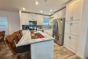 198 Jacaranda Dr, Leesburg, FL 34748 - Photo 17