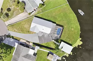 1612 Orange Ave, Tavares, FL 32778 - Photo 1