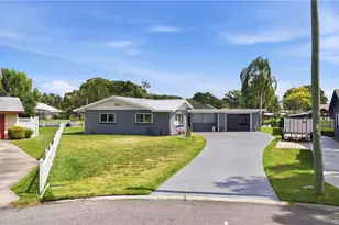 1612 Orange Ave, Tavares, FL 32778 - Photo 13