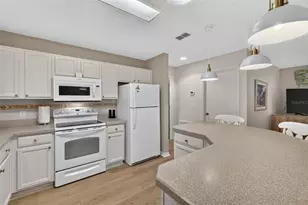 2022 Castano Pl, The Villages, FL 32159 - Photo 11