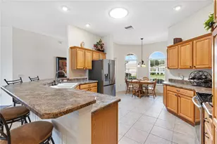 1318 Greenville Way, The Villages, FL 32162 - Photo 5