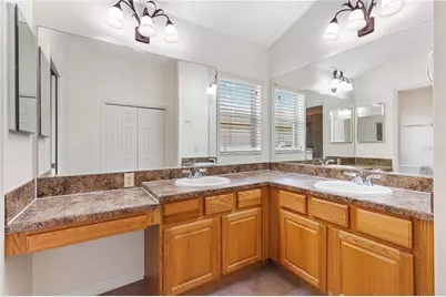 1318 Greenville Way, The Villages, FL 32162 - Photo 17