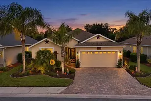 10331 Addison Shr Wy, Oxford, FL 34484 - Photo 1