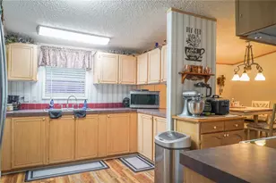 6725 Forestview Ln, Lakeland, FL 33811 - Photo 9