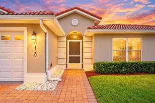 10150 Mainsail Dr, Oxford, FL 34484 - Photo 3