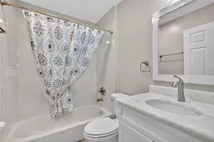 1201 Barcelona Dr, The Villages, FL 32159 - Photo 29