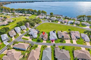 3210 Saratoga Dr, Tavares, FL 32778 - Photo 3