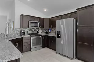 3144 Robbs Rd, The Villages, FL 32163 - Photo 11
