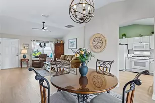 3001 Glenwood Pl, The Villages, FL 32162 - Photo 9