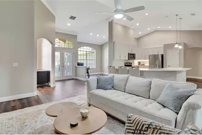 10504 Jardim De Largo Street, Clermont, FL 34711 - Photo 13