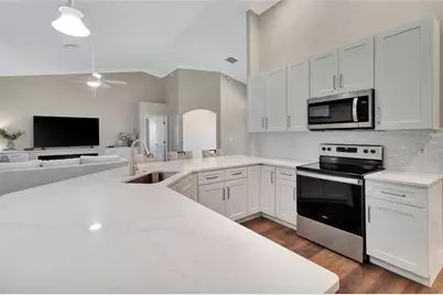 10504 Jardim De Largo Street, Clermont, FL 34711 - Photo 19
