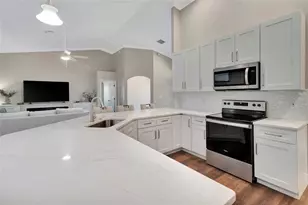 10504 Jardim De Largo St, Clermont, FL 34711 - Photo 19