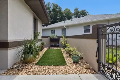 21736 Princess Grace Court, Leesburg, FL 34748 - Photo 5