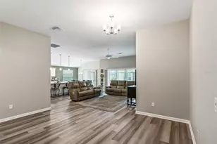 621 Cherry Creek Wy, The Villages, FL 34762 - Photo 5