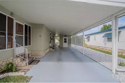717 Surrey Place, Leesburg, FL 34748 - Photo 5