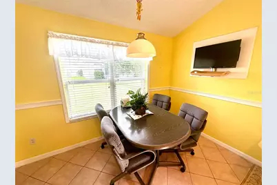 3033 Hillside Lane, The Villages, FL 32162 - Photo 11