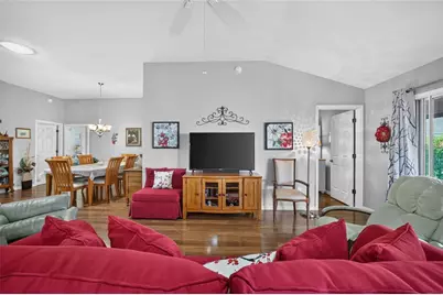 1648 Pennecamp Drive, The Villages, FL 32162 - Photo 9