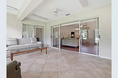 32543 Oak Park Drive, Leesburg, FL 34748 - Photo 9