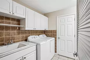 17115 SE 93rd Tellfier Terrace, The Villages, FL 32162 - Photo 39