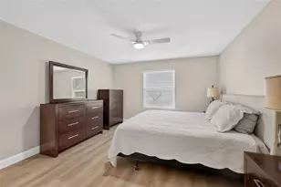 1647 Duran Dr, The Villages, FL 32162 - Photo 17
