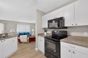 1647 Duran Dr, The Villages, FL 32162 - Photo 13