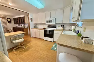 307 Hawthorne Blvd, Leesburg, FL 34748 - Photo 5