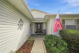 32802 Crooked Oaks Ln, Leesburg, FL 34748 - Photo 3