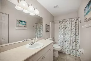32802 Crooked Oaks Ln, Leesburg, FL 34748 - Photo 11