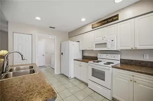 32802 Crooked Oaks Ln, Leesburg, FL 34748 - Photo 19