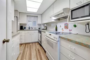 601 N McDonald St, Mount Dora, FL 32757 - Photo 25