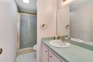 601 N McDonald St, Mount Dora, FL 32757 - Photo 15