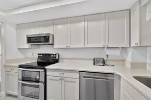 601 N McDonald St, Mount Dora, FL 32757 - Photo 21