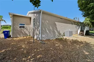 2745 Vindale Rd, Tavares, FL 32778 - Photo 29